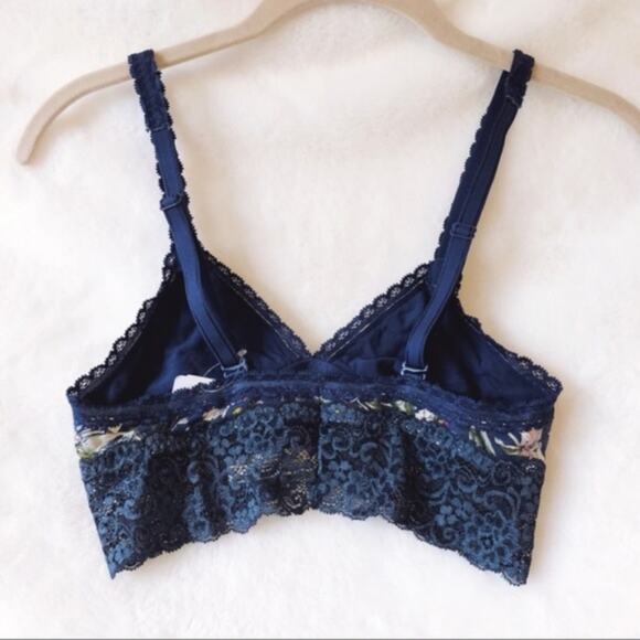 Soma Navy with Pattern Triangle Lace Bralette - Picture 6 of 7